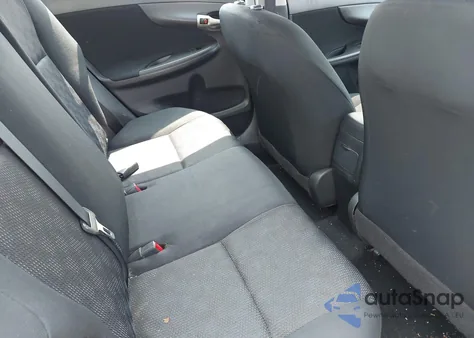 2009 Toyota Corolla S из США, поврежденный, VIN 2T1BU40E09C137751